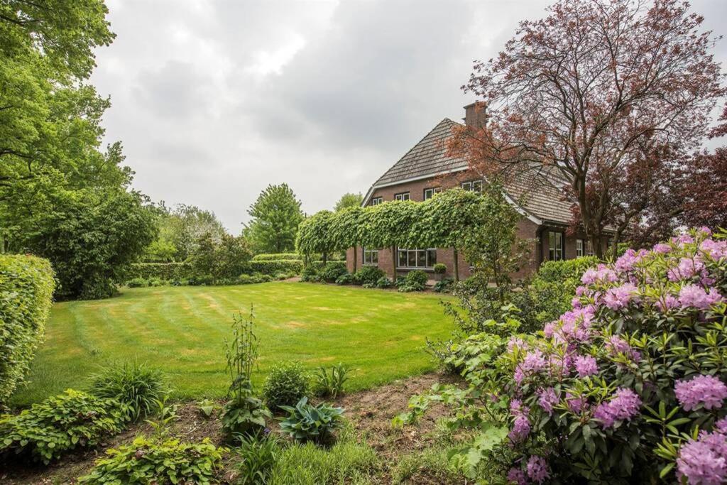 Karibu Het Voorhuis 2 Tot 6 Persoons Luxe Slaapkamers Met Een Mooie Woonkeuken Daarle Exterior photo