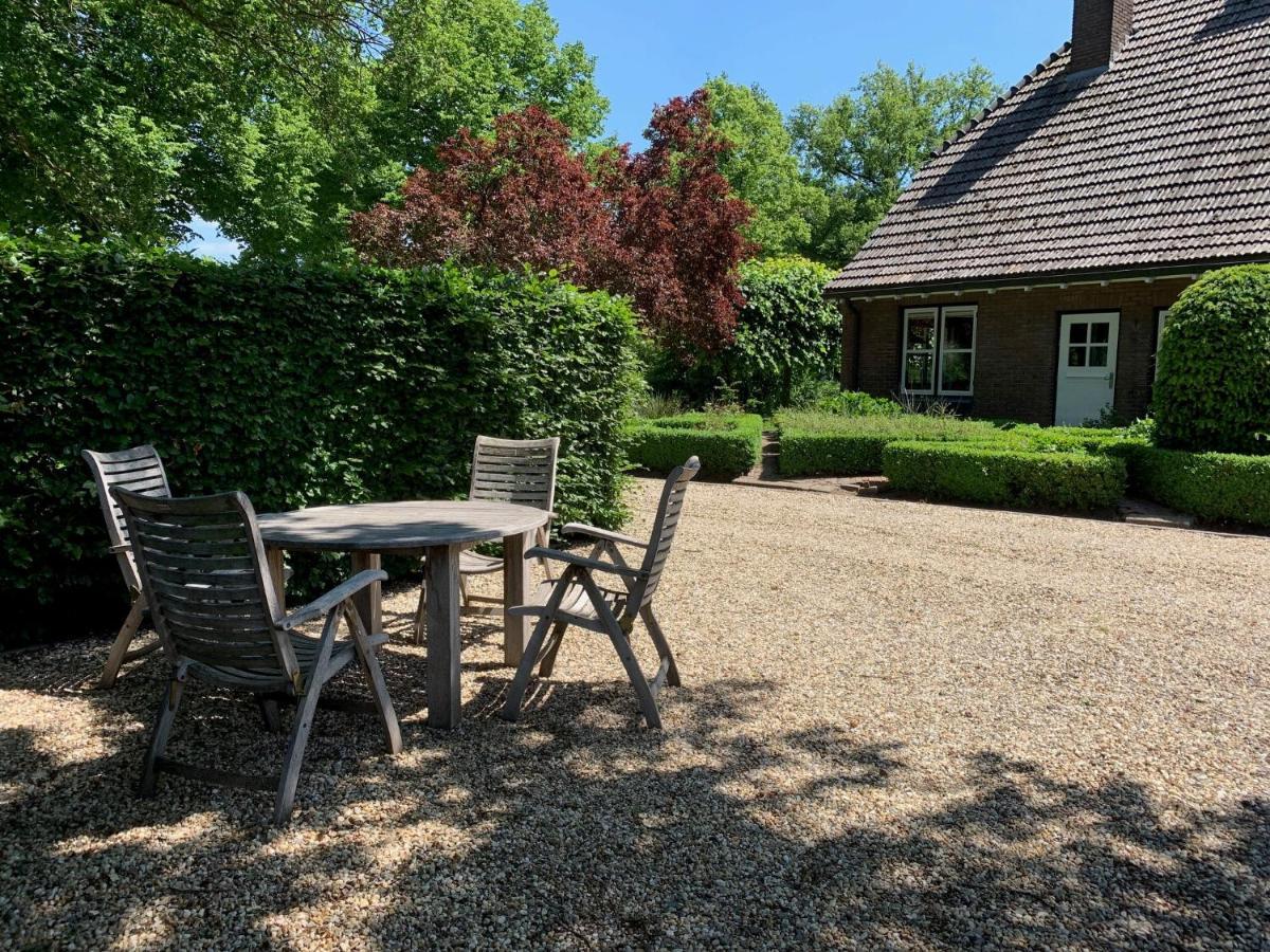 Karibu Het Voorhuis 2 Tot 6 Persoons Luxe Slaapkamers Met Een Mooie Woonkeuken Daarle Exterior photo