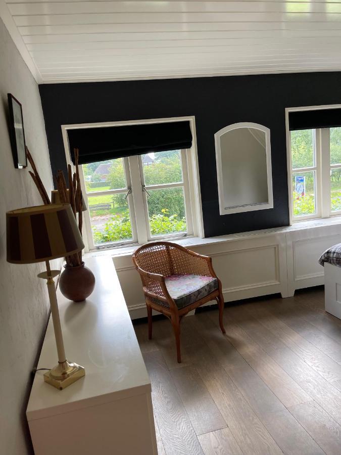 Karibu Het Voorhuis 2 Tot 6 Persoons Luxe Slaapkamers Met Een Mooie Woonkeuken Daarle Exterior photo