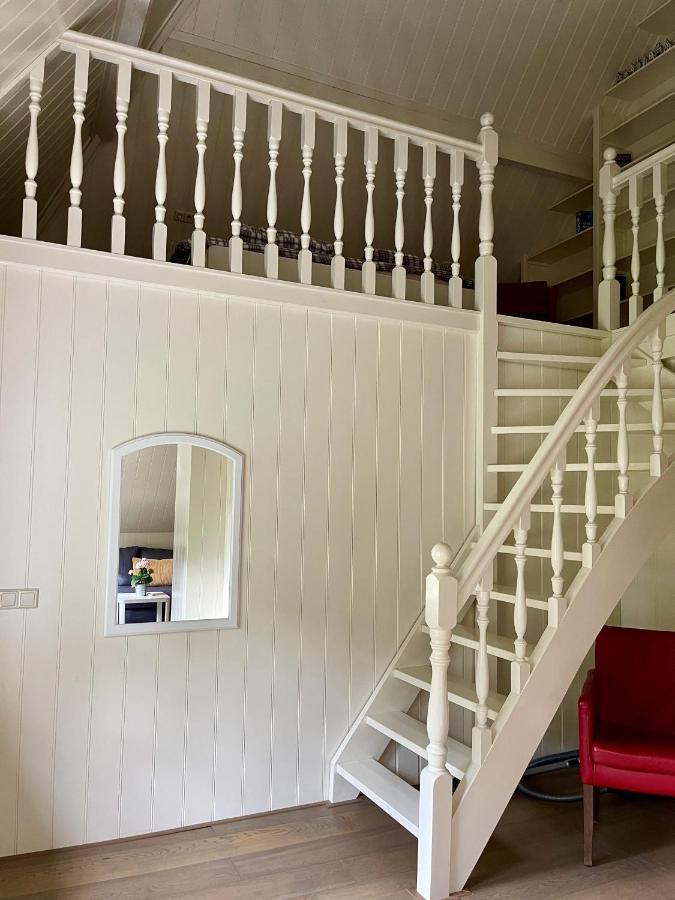 Karibu Het Voorhuis 2 Tot 6 Persoons Luxe Slaapkamers Met Een Mooie Woonkeuken Daarle Exterior photo